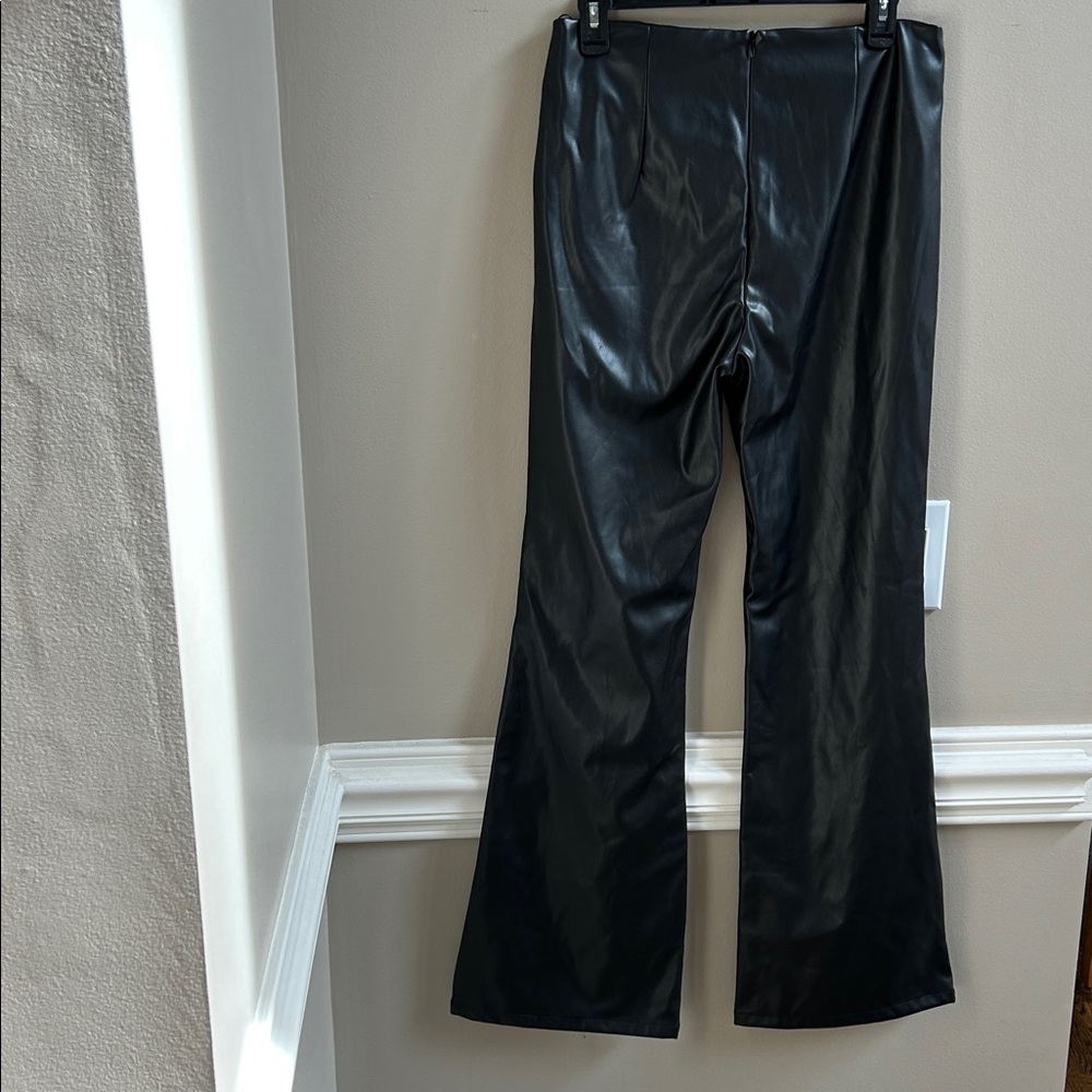 Vestique Black Rockstar Glam Pants Faux Leather Size Large NWT - Picture 6 of 10